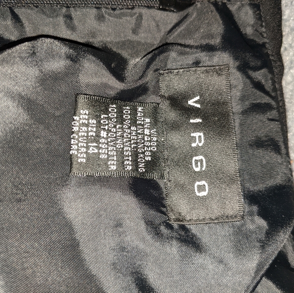 Little black dress - Picture 3 of 3